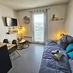 Petit Cosy, Balcon Et Vue Clermont-Ferrand